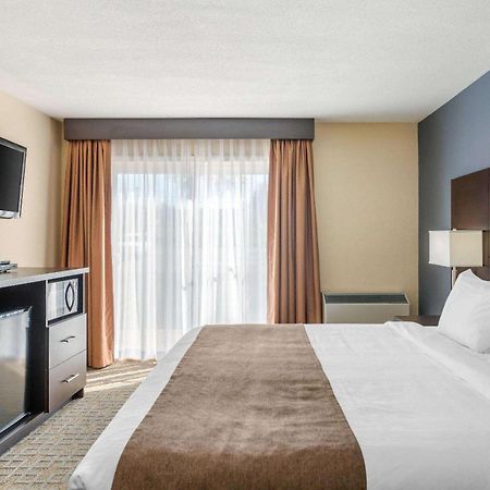 Quality Inn & Suites Bathurst Chambre photo