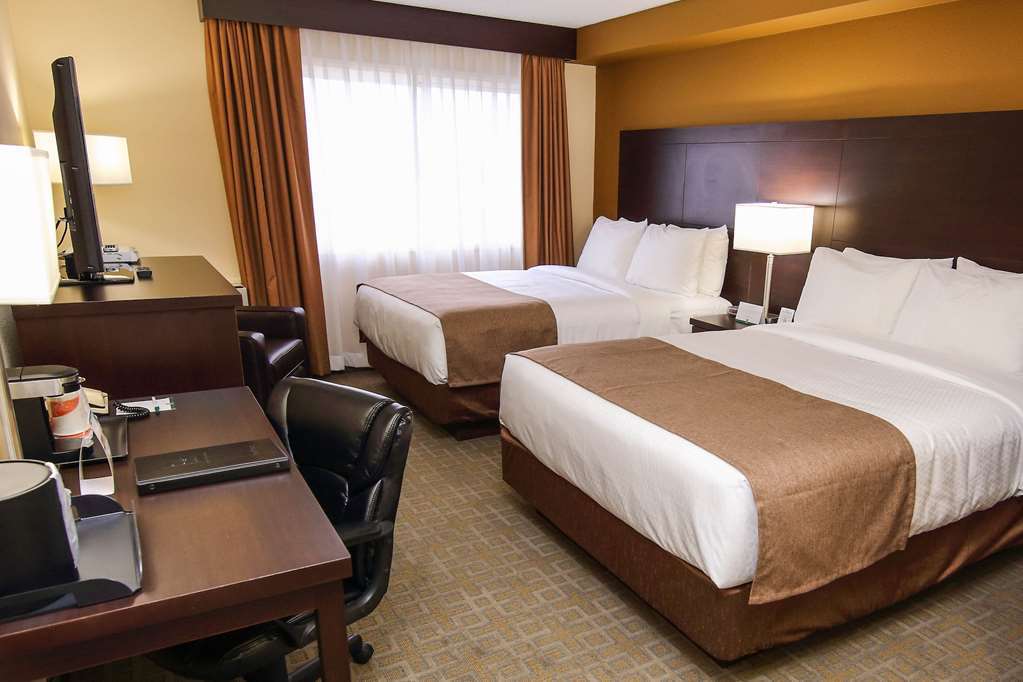 Quality Inn & Suites Bathurst Chambre photo