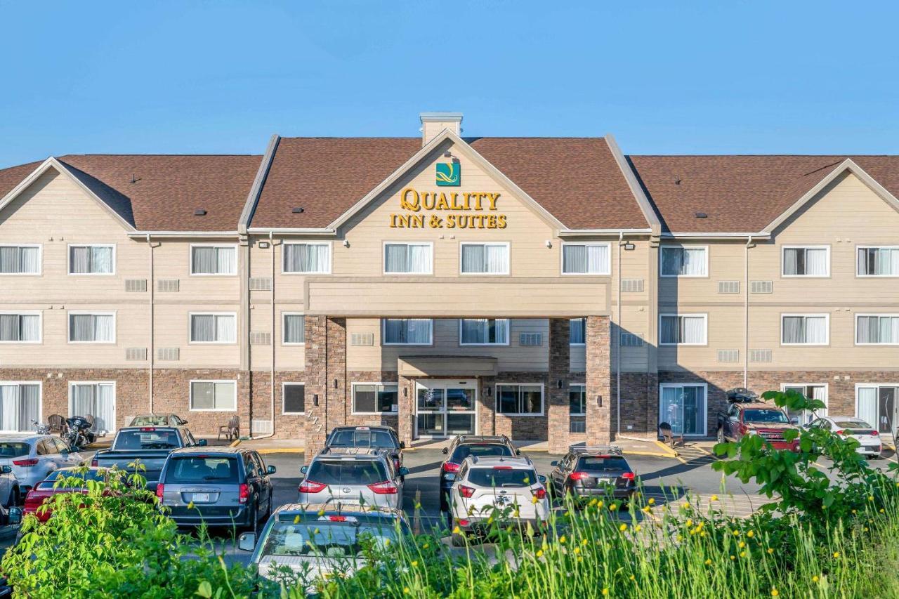 Quality Inn & Suites Bathurst Extérieur photo