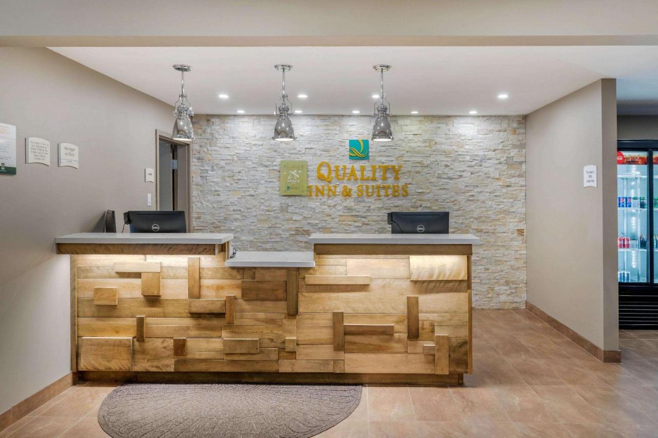 Quality Inn & Suites Bathurst Extérieur photo