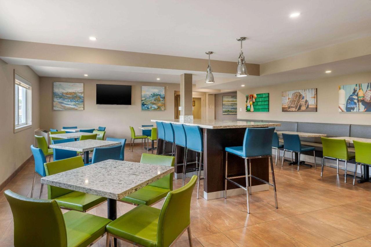 Quality Inn & Suites Bathurst Extérieur photo